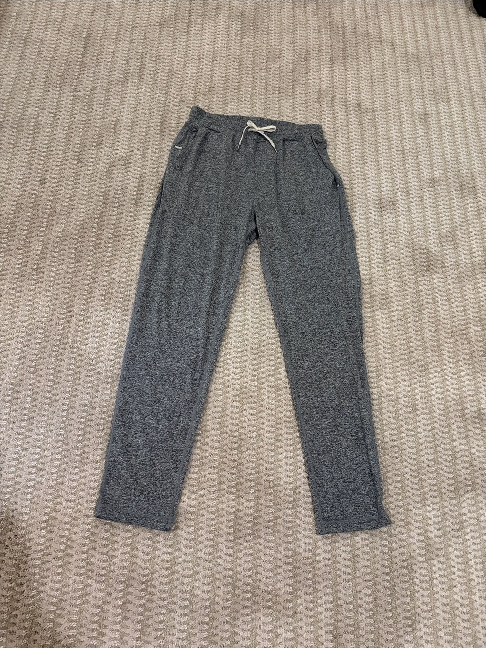 Vuori Charcoal Gray Slim Knit Joggers